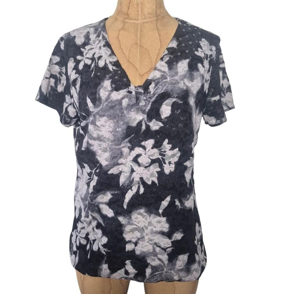 Jones New York Black & White Floral Short Sleeve Lace V-neck Top Size Medium